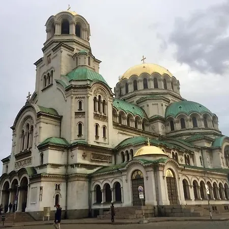 Center 2