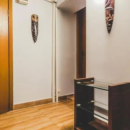 Center 2 Апартамент