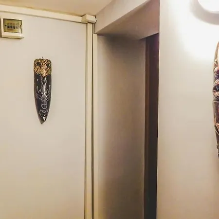 Center 2 Apartament *